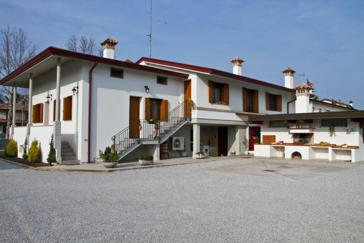 Agriturismo Ballaminut Terzo d' Aquileia 外观 照片